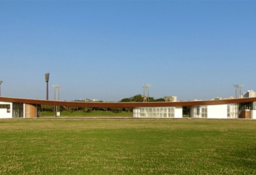 平成29年 沖縄県総合運動公園多目的広場協議運営棟