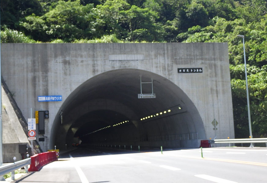 平成31年度　屋良小学校校舎建設工事(電気設備）
